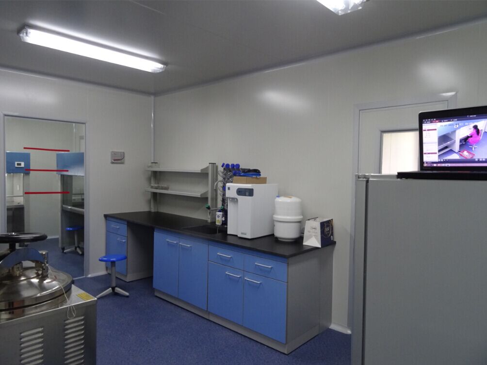 植物组织培养实验室一隅